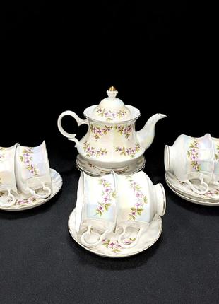 Сервиз чайный "невеста"  коростенский фарфор состоит из 13 предметов на 6 персон рисунок, перламутр, золото.