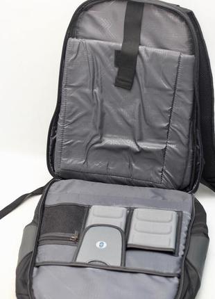 Чоловічий міський рюкзак з відділом для ноутбука4 фото
