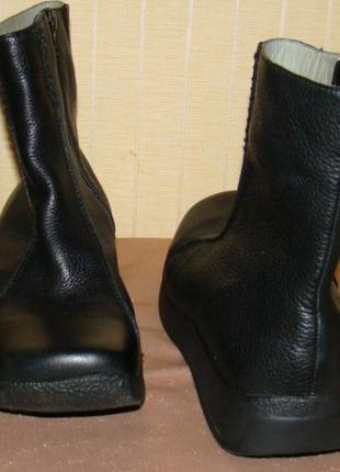 Чоботи жіночі демісезонні шкіряні чорні чоботи clarks (розмір ...4 фото
