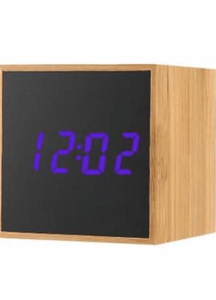 Стильные электронные часы куб ts-m01 под дерево (фиолетовая подсветка)
