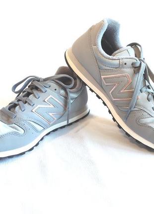 Кросівки жіночі повсякденні сірі new balance 373 womens