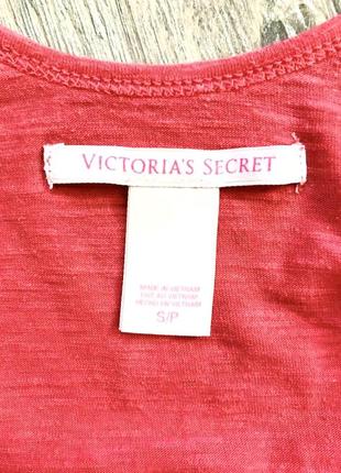 Яскрава майка борцовка футболка victoria's secret4 фото