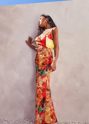 Распродажа платье prettylittlething из прозрачного шифона asos цветочное со шнурованной спиной7 фото