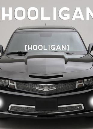 Наклейка на скло "hooligan" або будь напис під замовлення. наклейки на скло авто, на кузов, куди завгодно.в