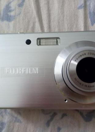 Фотоапарат fujifilm finepix j10