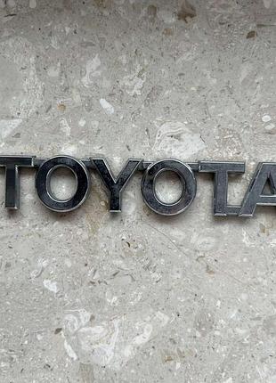 Задня емблема toyota 75441-42090