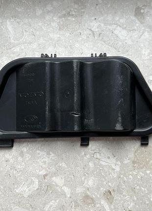 Кришка фари volvo v40 12-16 xenon