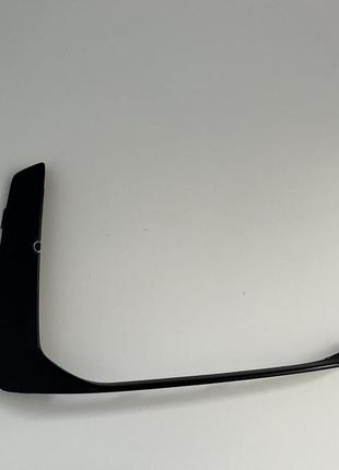Молдинг\накладка права передня бампере audi q7 15-20 4m0807300a