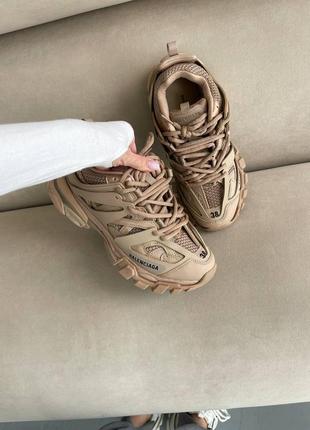 Кросівки жіночі balenciaga track beige