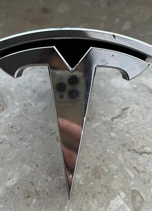 Емблема tesla x перед 1047884-00-d