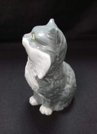 Статуетка / фігурка кіт "дружок сірий" коростенський фарфор, ручна робота, автор шевченко о.г.  1999 р.5 фото