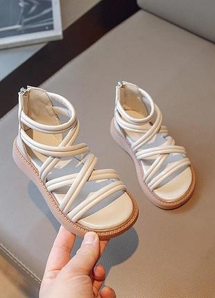 Босоножки для девочки