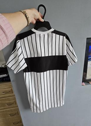 Футболка adidas тренд 🔥🔥🔥 оригінал2 фото