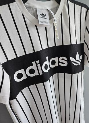 Футболка adidas тренд 🔥🔥🔥 оригинал4 фото