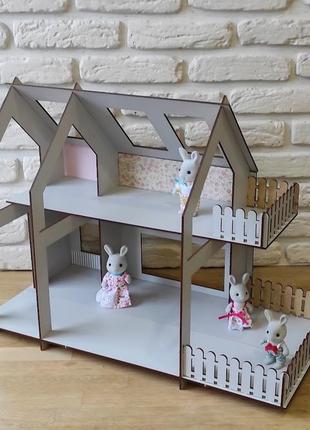 Ляльковий будиночок у стилі лофт з терасою і балконом. простор...2 фото