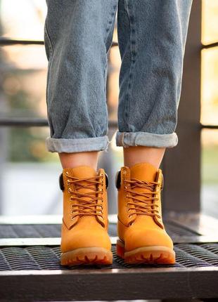 Ботинки timberland рыжие с мехом4 фото