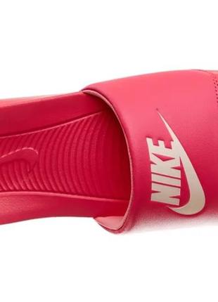 Тапочки женские nike victori one slide оригинал5 фото