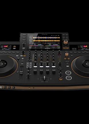 Робоча станція для діджеїв pioneer opus-quad