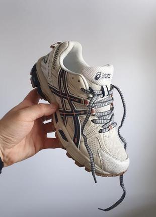 Женские кроссовки бежевые с синимasics gel - kahana 8
beige navy5 фото