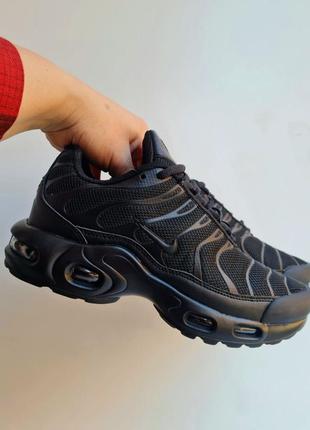 Топ! кроссовки nike air max plus tn black1 фото