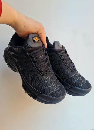 Топ! кроссовки nike air max plus tn black8 фото