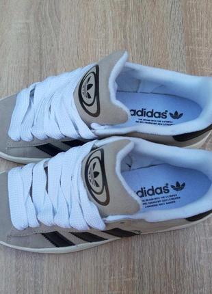 Кросівки adidas3 фото