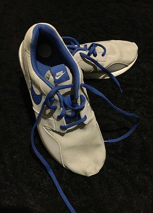 Кросівки nike
