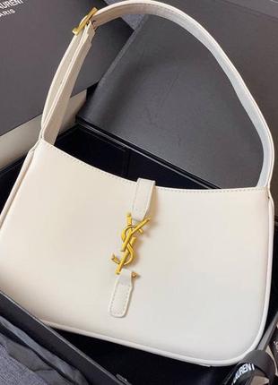 Сумка кожаная белая в стиле yves saint laurent hobo