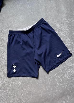 Футбольные шорты nike tottenham hotspurs