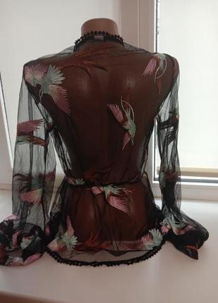 Італійська блузка в об'ємно вишивку в журавлі2 фото