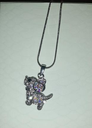 Хрустальная собачка на цепочке