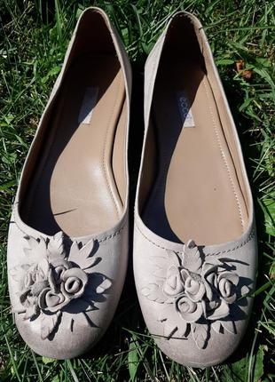Ecco шкіряні туфлі човники балетки з квіткою2 фото