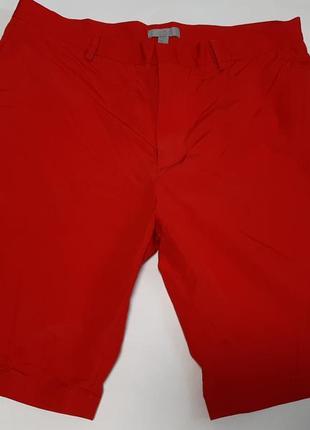 Чоловічі червоні шорти від cos2 фото