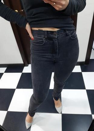 Чорні вибілені джинси прямого крою із завищеною талією з про...2 фото