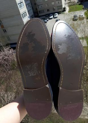Замшеві туфлі лофери з пензликами4 фото