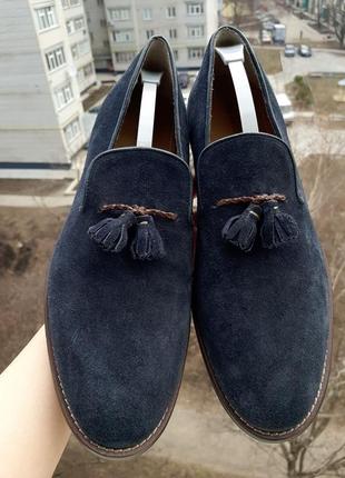 Сині замшеві туфлі лофери з пензликами ben sherman2 фото