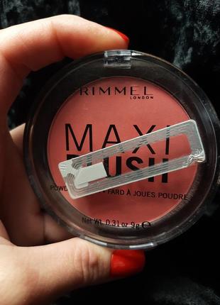 Стійка рум'яна rimmel maxi blush