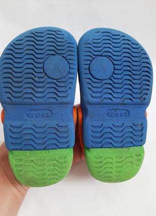 Розпродаж! оригінальні шльопанці крокси crocs c63 фото