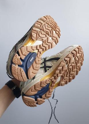 Женские кроссовки бежевые с синимasics gel - kahana 8
beige navy4 фото