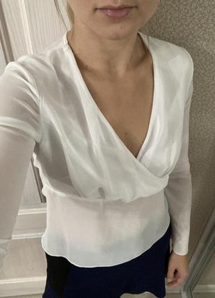 Женственная шифоновая белая блуза