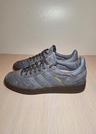 Кроссовки adidas