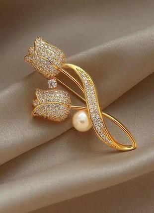 Брошка тюльпани