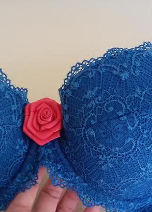 Бюстгальтер