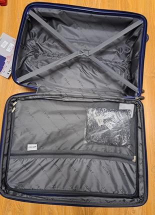 Чемодан чемодан 62×40×247 фото