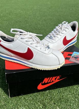 Женские кожаные кроссовки nike cortez basic sl white classic1 фото