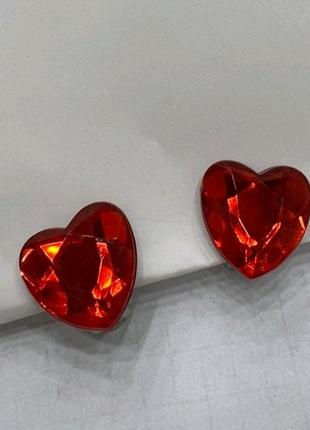 Кліпси сережки сережки (без проколювання) метал і пластик сердечка пластик серце червоне