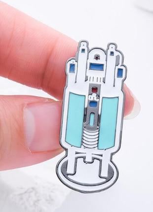 Медицинская брошь брошка значок металл эмаль медицина ренген аппарат ренген мрт