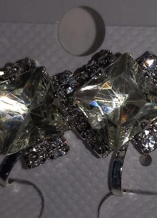 Кліпси сережки сережки (без проколювання) сріблястий метал пр-во корея квадратний камінчик невеликі