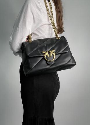 Женская сумка в стиле pinko big love bag puff maxi quilt black/gold premium.