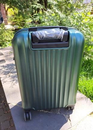 Чемодан чемодан пластик полипропилен2 фото